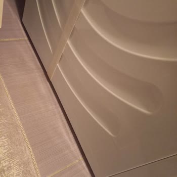 Bosch Çamaşır Makinesinin Dış Boya Kabarması Ve Dökülmesi