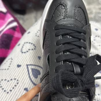 Teslim Edilmeyen Guess Ayakkabısı Ve Sürekli Gecikmeler