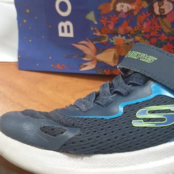Skechers Çocuk Ayakkabısında Üç Ayda Yan Açılması Boyner'de Red Ve Değişim Talebi