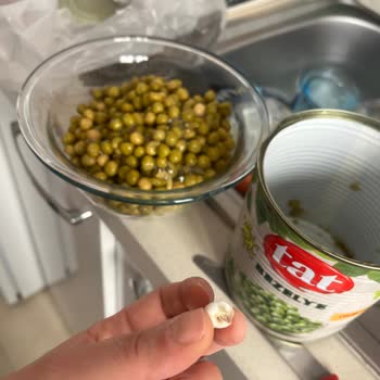 Tat Bezelye Konservelerinde Salyangoz Keşfi Marka Güvenini Sarsıyor