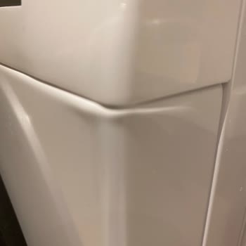 Arçelik Çamaşır Makinesinin Yürümesi Ve Yetersiz Yıkama Performansı İade Talebi