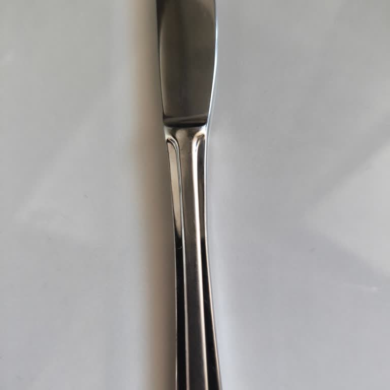 Kararan Çatal Kaşık Bıçak Seti İçin Ücretsiz Değişim Ve Mağaza İlgisizliği Şikayeti