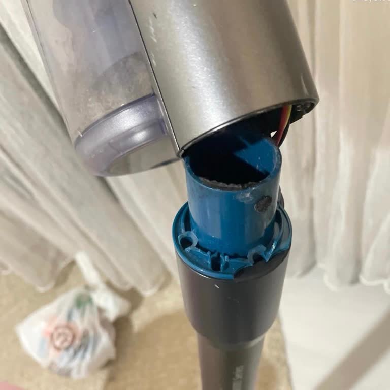 Garanti Kapsamındaki Philips Süpürge Sapı Kırıldı, Ücretsiz Onarım Talebi