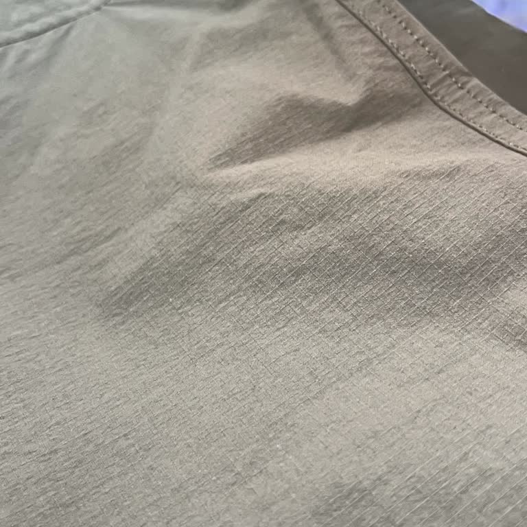 Decathlon Mağazasında Renk Atan Dağ Pantolonu İçin Ürün Değişimi Talebi