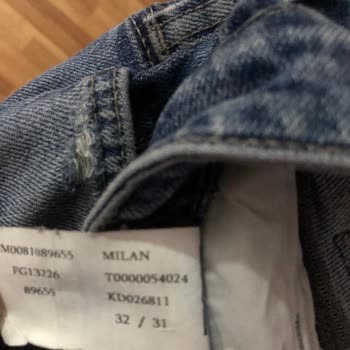 Mavi Pantolonun Kısa Sürede Aşınması Ve Hızlı Değişim Talebi