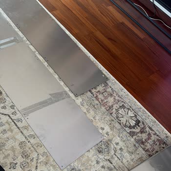 Bant Lekesi Ve Bükülmüş TV Ünitesi, Kargo Sorunu Ve İade Reddedildi