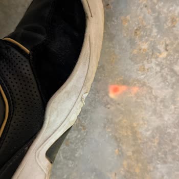 Ayakkabının Kısa Sürede Deforme Olması Ve Renk Atması Nedeniyle Tam Geri Ödeme Talebi