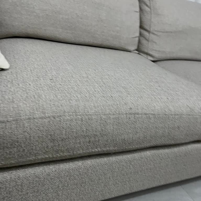 Tulip Keten Koltukta Hızlı Aşınma Ve Müşteri Hizmetlerinden Yetersiz Destek