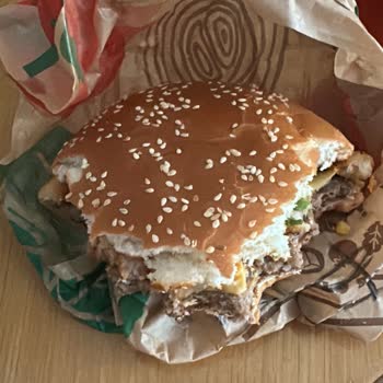 Migros Yemek’te Rodeo Whopper Menüsünde Bozulmuş Et Kokusu Ve İade Talebi