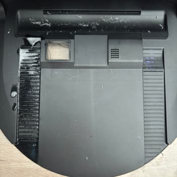 Dyson Spot Scrub AI Robot Süpürgede Çoklu Arızalar Nedeniyle Yeni Ürün Değişimi İsteği