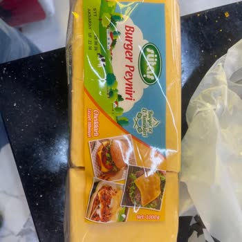 Sütaş Burger Peynirinde Ambalaj Sorunu Ve Açık Paketin İadesi Reddi