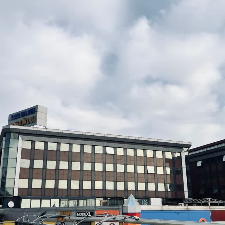 Bahçelievler'de Fiber İnternet Altyapısı Talebi