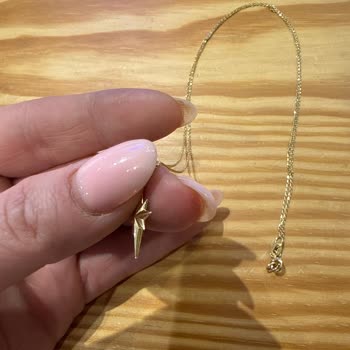 İlan Görselleriyle Uyuşmayan Ve Piyasaya Göre 7000 TL Daha Pahalı Kuyumculuk Ürünlerinde İade Reddi