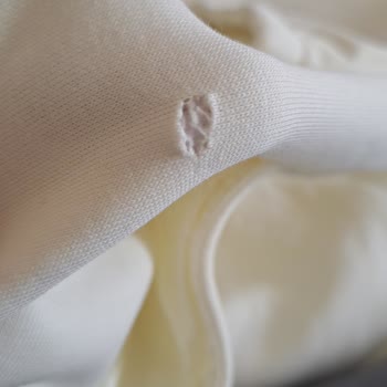 Kesilmiş Ve Defolu Eşofman Altı Gönderildi, Hemen Değişim Veya İade Talep Ediyorum