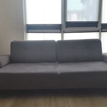 Kırılan Koltuk Ayağı İçin Yedek Parça Hızlı Temini Gerekiyor