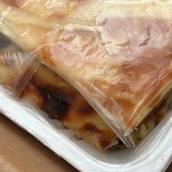 Yurtiçi Kargo Ambalaj Hatası Ve Koli Kokusuyla Börek Teslimatı
