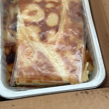 Yurtiçi Kargo Ambalaj Hatası Ve Koli Kokusuyla Börek Teslimatı