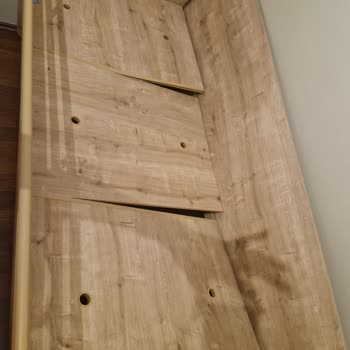 Çilek Mobilya Çocuk Karyolası Bir Anda Yere Çöktü