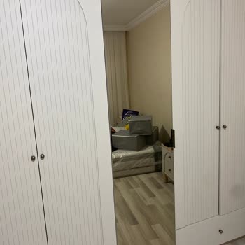 Karanlık Makyaj Aynası Ve Boy Aynası İçin Değişim Talebi