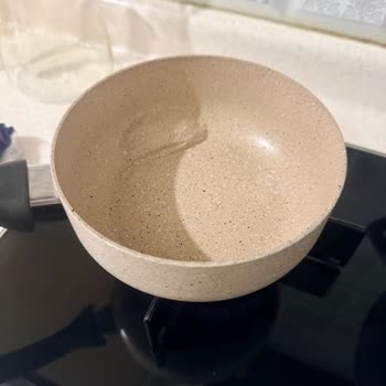 Karaca Züccaciye Ürünlerinde Sürekli Kusur Tencere Seti Kaplaması Kabardı, Değişim Ya Da İade Talebi