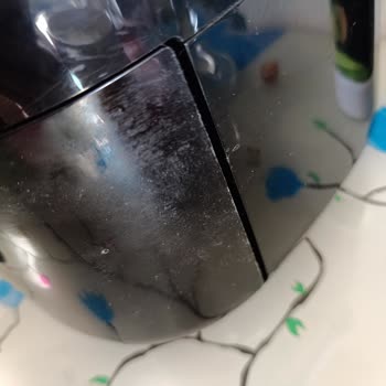 Philips HD9252 Airfryer Kapağının Tam Kapanmaması Ve Üst Bölümde Erime Sorunu