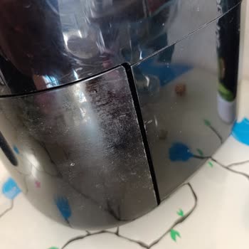 Philips HD9252 Airfryer Kapağının Tam Kapanmaması Ve Üst Bölümde Erime Sorunu