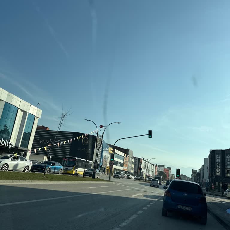 Beş Gün Ön Cam Değişimi Beklemek Hastane Randevularımı Tehlikeye Atıyor