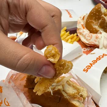 Soğuk Ve Kötü Kokuya Sahip Hamburger İçin Sağlık Endişesi Ve 800 TL Tazminat Talebi