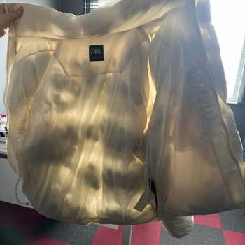 Kuru Temizleme Hatası: Montların Yıkanması Ve Sorumluluk Reddi