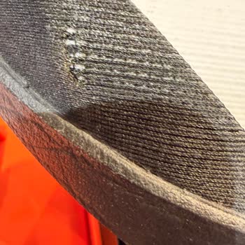 Adizero Ayakkabımda Kısa Sürede Deformasyon Ve Yırtılma, Değişim Veya İade Talebi