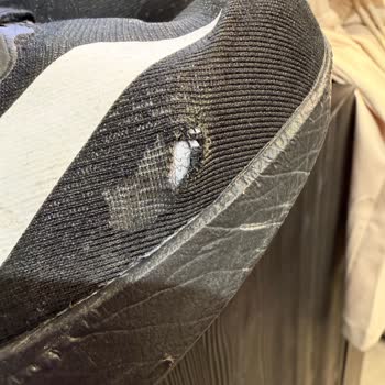 Adizero Ayakkabımda Kısa Sürede Deformasyon Ve Yırtılma, Değişim Veya İade Talebi