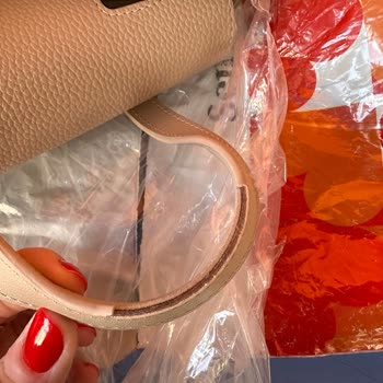 Kulpları Soyulan Ted Baker Çantamın Değiştirilmesini Talep Ediyorum