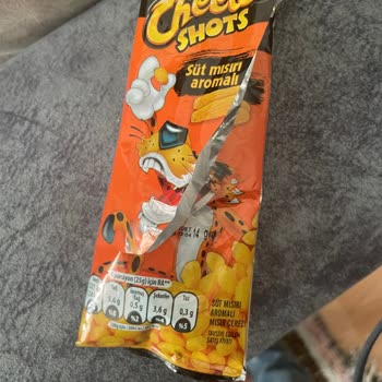 Mini Cheetos Shots Paketi İçinde Kahverengi Yabancı Madde Görüldü