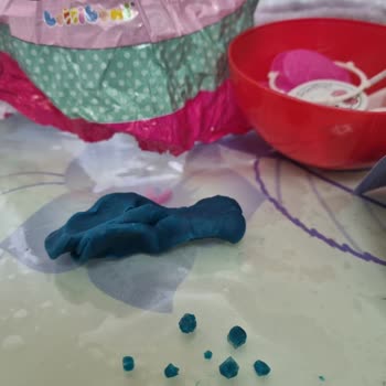 Çocuğumun Parmakları İçin Tehlike Yaratan Oyuncakta Cam Parçaları