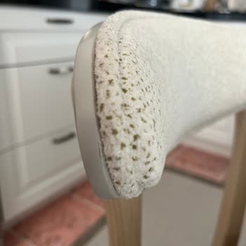 İstikbal Yemek Masasındaki Üretim Hatası Ve Servisin Darbe İddiası