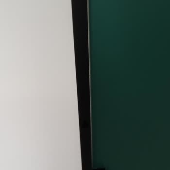 Kusurlu Ayna İçin Yanıt Almayan Müşterinin Değişim Talebi