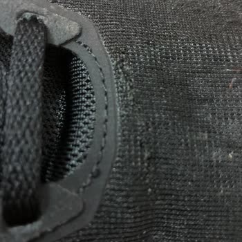 Üç Kez Giyilen Adidas Ayakkabıda Deformasyon, Mağaza İade Reddi