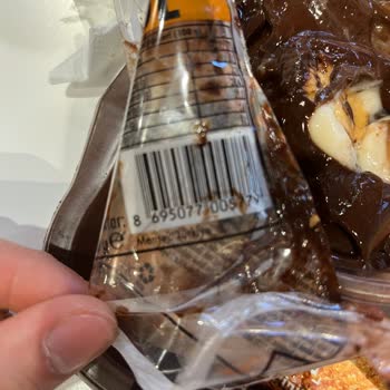 Bim Şubesinde Son Kullanma Tarihi Geçmiş Tatlı Satışı