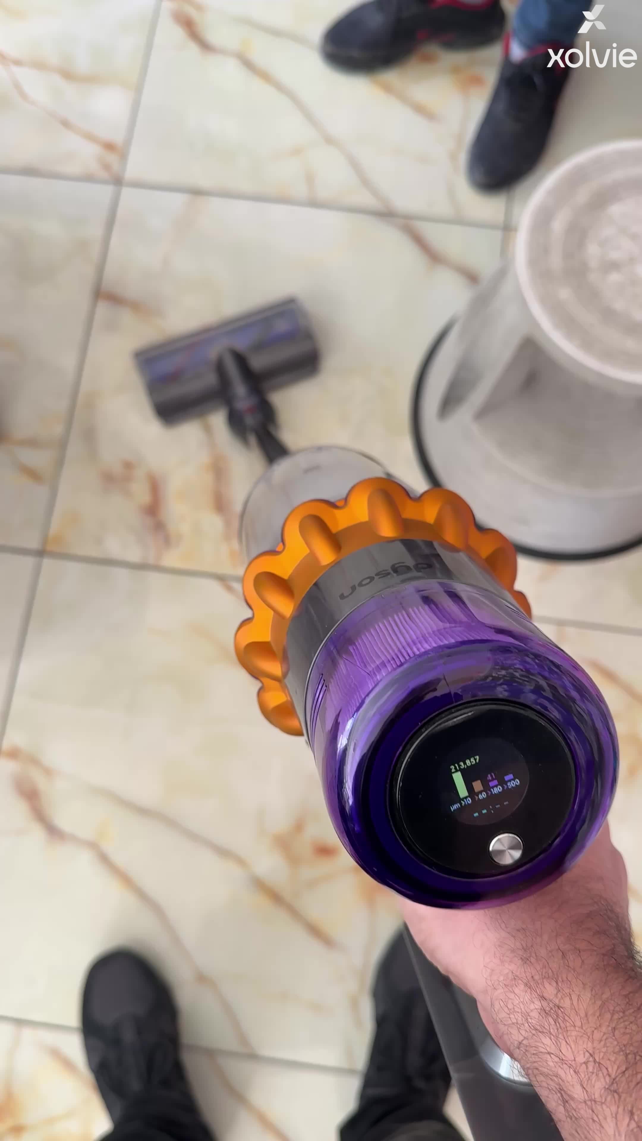 Dyson V15 Detect Keeps Turning Off During Use video cover