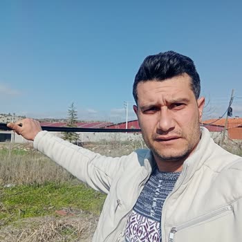 Türk Telekom Kablonun Düşük Seviyede Asılı Olması Tarım Ve Güvenlik Riskine Yol Açıyor