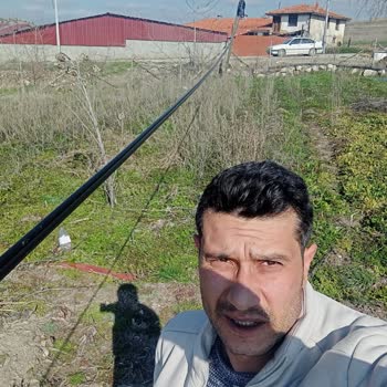 Türk Telekom Kablonun Düşük Seviyede Asılı Olması Tarım Ve Güvenlik Riskine Yol Açıyor