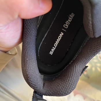 Hepsiburada'dan Gelen Defolu Salomon Ayakkabı