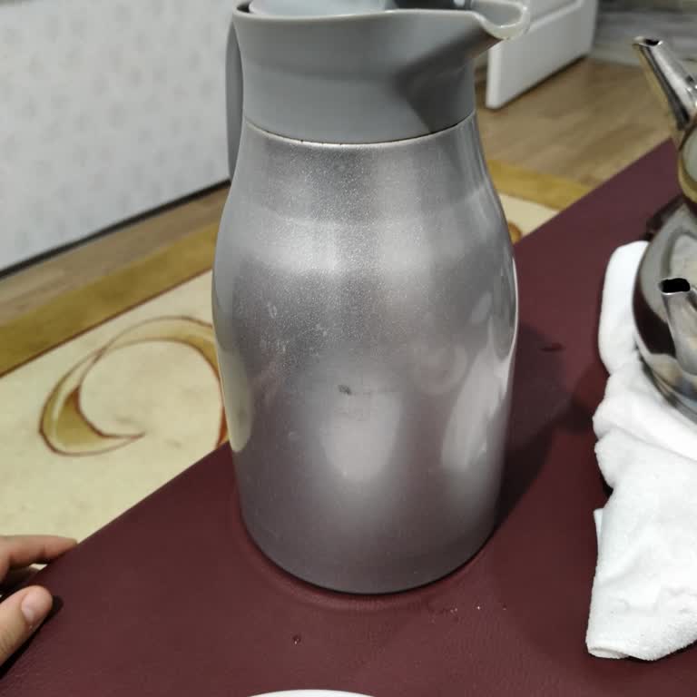 Sıcak Çay Bir Saatte Soğuyor: Schafer Kitchenhouse Termosunun Yetersiz Isı Tutma Performansı