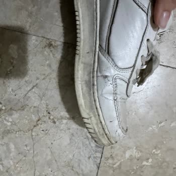 Ayakkabının 10 Ay İçinde Ağır Aşınması Ve Koku Problemi Değişim Talebim Reddedildi