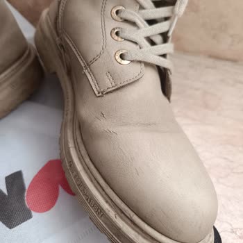 FLO Mağazasında Satın Alınan Botta Üretim Hatası, İade Ve Değişim Talebi