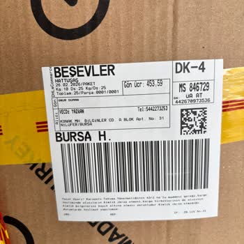 Mercedes EQE Ön Panjurunun Kırılması Ve DHL İhmali Nedeniyle Tazminat Talebi