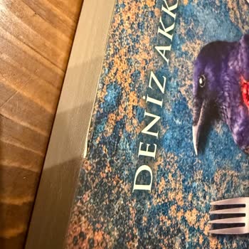 Hasarlı Kitaplar Ve Özensiz Kargo İçin Acil Yeniden Gönderim Talebi