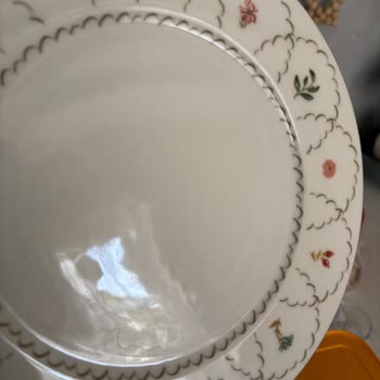 English Home 27 Parça Yemek Takımında Çıkarılamayan Beyaz Lekeler Ve Üretim Sorunu