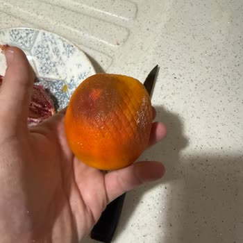 Siparişte Çürük Ve Olgunlaşmamış Meyveler: Güven Kırıldı, İade Bekleniyor