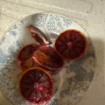 Siparişte Çürük Ve Olgunlaşmamış Meyveler: Güven Kırıldı, İade Bekleniyor